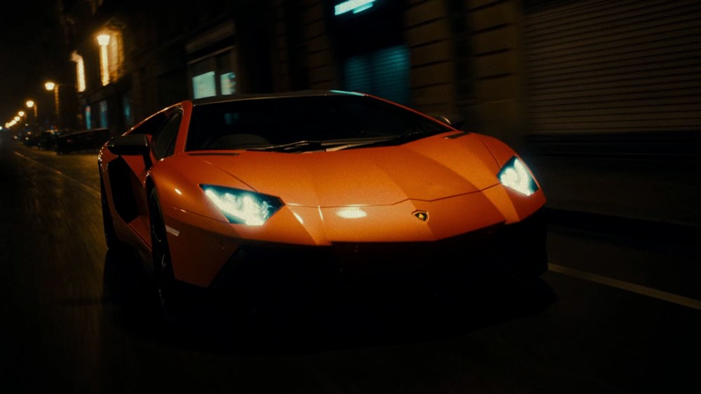 Automobile